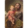 Carte priere plastifiee avec poincon dore imitation medaille H.8.5 x 5.4 cm, plusieurs saints..