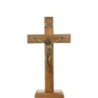 Crucifix à poser ou a accrocher en bois avec Christ en doré antique, avec socle amovible. Plusieurs tailles.