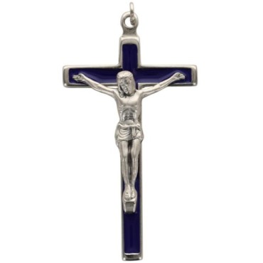 Croix en métal argenté, émaillée plusieurs couleurs - Hauteur 7 cm.