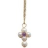 Collier avec chaine de couleur dorée en acier inoxydable L 45 cm, avec croix blanche H. 2 cm, différentes pierre au centre.