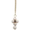 Collier avec chaine de couleur dorée en acier inoxydable L 45 cm, avec croix blanche H. 2 cm, différentes pierre au centre.