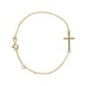Bracelet en plaqué or ajustable sur chaine 16 -18 cm avec croix 1,7 x 1 cm. Livré en boite.