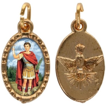 Médaille métal de couleur dorée ovale avec rebord effet dentelle H.1.5 cm avec résine. Disponible avec différents Saints.