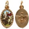 Médaille métal de couleur dorée ovale avec rebord effet dentelle H.1.5 cm avec résine. Disponible avec différents Saints.