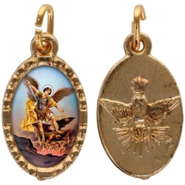 Médaille métal de couleur dorée ovale avec rebord effet dentelle H.1.5 cm avec résine. Disponible avec différents Saints.
