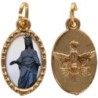 Médaille métal de couleur dorée ovale avec rebord effet dentelle H.1.5 cm avec résine. Disponible avec différents Saints.