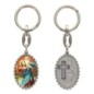 Porte-clés en aluminium de couleur argenté hauteur 3,8 cm, avec résine. Disponible avec plusieurs saints au choix.
