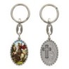Porte-clés en aluminium de couleur argenté hauteur 3,8 cm, avec résine. Disponible avec plusieurs saints au choix.