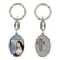 Porte-clés en aluminium de couleur argenté hauteur 3,8 cm, avec résine. Disponible avec plusieurs saints au choix.