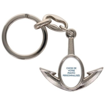 Porte-cles en metal en forme d ancre H. 4 cm avec une resine. Differents Saints