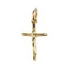 Croix de cou en plaqué or avec Christ – H. 2,5 cm. Livrée en boîte..