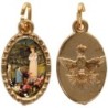 Médaille métal de couleur argentée ovale avec rebord effet dentelle H.1,5 cm avec résine. Disponible avec différents Saints.