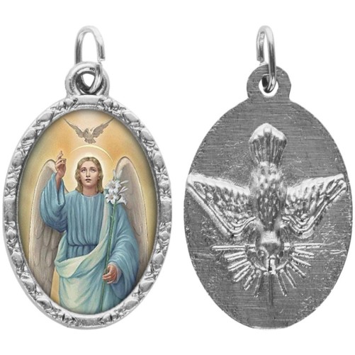 Médaille métal de couleur argentée ovale avec rebord effet dentelle H.2,5 cm avec résine. Disponible avec différents Saints.