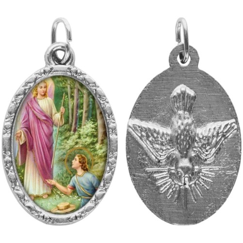 Médaille métal de couleur argentée ovale avec rebord effet dentelle H.2,5 cm avec résine. Disponible avec différents Saints.