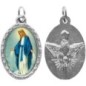 Médaille métal de couleur argentée ovale avec rebord effet dentelle H.2,5 cm avec résine. Disponible avec différents Saints.
