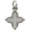 Croix de cou carrée petit modèle en laiton de couleur argentée et coquille d'eau douce  H. 8 mm