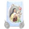 Medaille metal couleur argentee forme ovale H. 2,2 cm dans pochette avec image. Plusieurs saints