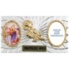 Plaque auto forme rectangle en alu striée H. 3 x 5,5 cm avec rose plus 2 résines, plusieurs saints.