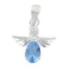 Pendentif ange en argent 925 °/°° avec pierres OZ H. 1,3 cm (1,20 g) - 2 couleurs. Livre en boite.