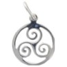 Pendentif triskel encercle 1,5 cm en argent 925 °/°° Rhodie (0.6 g). Livre en boite.