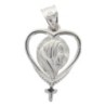 Pendentif ajouré forme cœur avec Vierge et croix en argent 925 °/°° rhodié H. 1,5 cm (1.1 g). Livré en boite..
