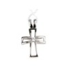Croix de cou ajourée en argent 925 (2,75 g) avec pierres OZ au centre – H. 1,8 cm. Livrée en boîte..