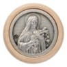 Plaque auto avec contour en bois, diametre 2,2 cm, et centre en metal. Disponible avec plusieurs saints au choix.