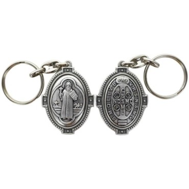 Porte-clés H. 4.5 cm en métal couleur argentée forme ovale double face, plusieurs saints..