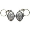 Porte-clés H. 4.5 cm en métal couleur argentée forme ovale double face, plusieurs saints..