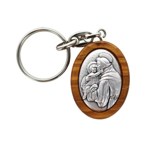 Porte-clés H. 4 cm en bois d’olivier avec plaque en métal argenté.