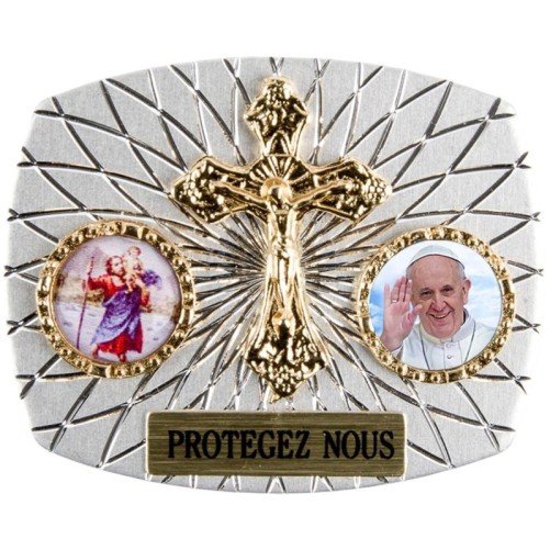 Plaque auto rectangle H. 3,5 x 4 cm arrondie en alu striée avec croix plus 2 résines, plusieurs saints.
