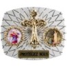 Plaque auto rectangle H. 3,5 x 4 cm arrondie en alu striée avec croix plus 2 résines, plusieurs saints.