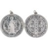 Medaille metal couleur argentee de saint Benoit, plusieurs tailles.