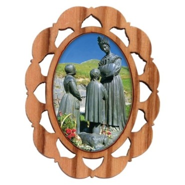 Plaque auto en bois d olivier hauteur 3 cm avec resine. Disponible avec differents Saints.