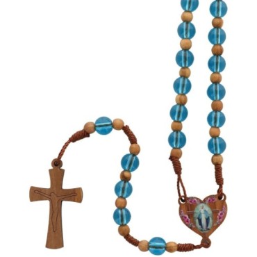 Chapelet sur corde grains en verre Ø 7-8 mm, longueur au coeur 38 cm, croix et coeur en bois d olivier. Differentes couleurs.