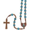 Chapelet sur corde grains en verre Ø 7-8 mm, longueur au coeur 38 cm, croix et coeur en bois d olivier. Differentes couleurs.