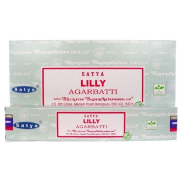 Boite de 12 paquets de batonnets d encens collection Satya 15 g. Plusieurs modeles.