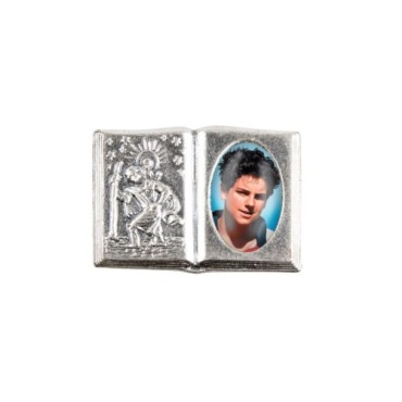 Plaque auto forme livre H. 2,5 x 3,7 cm en metal de saint Christophe avec resine des saints..