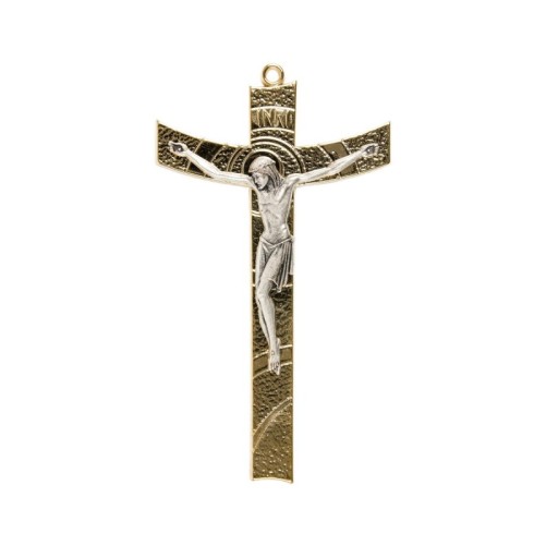 Crucifix metal couleur doree strie avec Christ moderne argente..