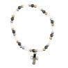Bracelet dizainier sur élastique grains en nacre ovale et grains en hématite Ø 4 mm, avec croix en métal.