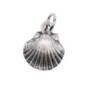 Coquille arrondie de saint Jacques de Compostelle en métal couleur argentée 1 face Ø 1,5 cm..