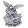 Mini statue métal présentée dans un étui plastique a glisser dans un porte monnaie Hauteur 2,5 cm, plusieurs saints..