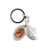 Porte-clés médaille de saint Benoit en métal couleur argentée ouvrant H. 4,5 cm double résine.