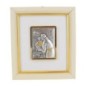 Cadre en bois à suspendre H. 13 x 11,5 cm, décor en plaque laminée argentée et dorée.