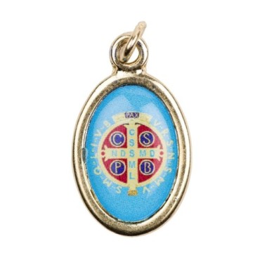Médaille métal couleur dorée ovale H. 2,5 cm avec résine, plusieurs saints.