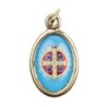 Médaille métal couleur dorée ovale H. 2,5 cm avec résine, plusieurs saints.
