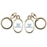 Porte-cles en metal couleur doree H. 3,8 cm avec resine couleur des saints.