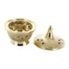 Brûle-encens en laiton ciselé avec pied et grille, grand modèle, H 9 cm, Ø 8 cm. Livré en boîte individuelle.