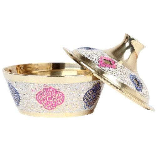 Brûle-encens en laiton émaillé avec grille, H 7,5 cm, Ø 8 cm. Livré en boîte individuelle.