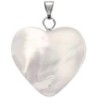 Pendentif coeur en coquille naturelle, H. 1,5 x 1,6 cm.